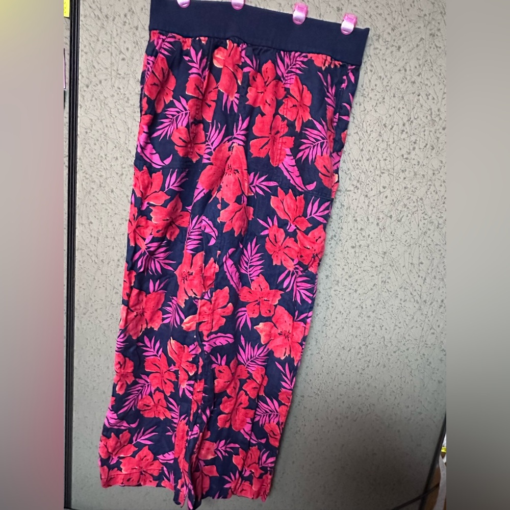 Lands' End Pink and Blue Floral Pants